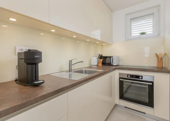 Apartamento Sky, Free Private Parking Makarska