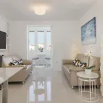 Sky, Free Private Parking * Makarska